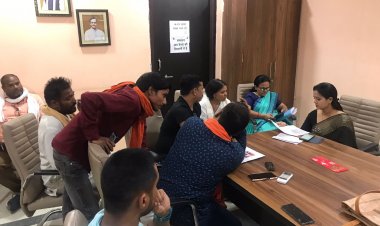 जिला पंचायत अध्यक्ष सपना सिंह ने सुनी जनता की समस्या