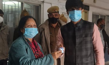 फ्रंटलाइन वर्कर, अन्य अधिकारी व कर्मचारियों तक पहुंचाए गए रोग प्रतिरोधक कोविड किट