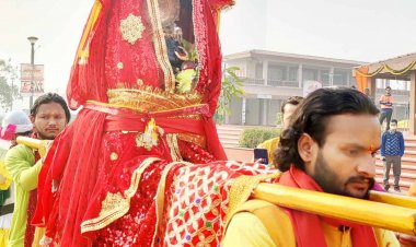 उत्तराखंड नोएडा बसंतोउत्सव में पर्वतीय कलाकारों ने मचाई धूम