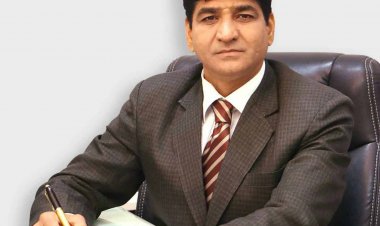 विदेशी यूनिवर्सिटी ने हरिओम त्यागी को डॉक्टरेट की मानद उपाधि से नवाजा