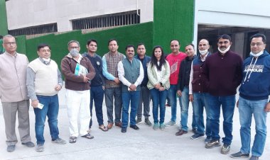 नेफोमा टीम की बैठक में  फ्लेट की रजिस्ट्री कराने और एओए हैंड ओवर पर हुआ मंथन