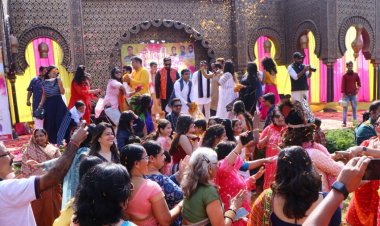 पूर्वांचल एकता मंच ने नेफोवा के साथ मनाया होली मिलन