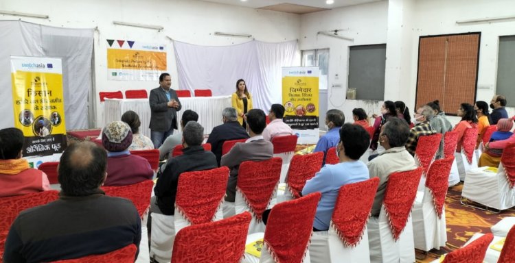 स्वस्थ भोजन व घर में किचन गार्डनिंग के महत्च बताए