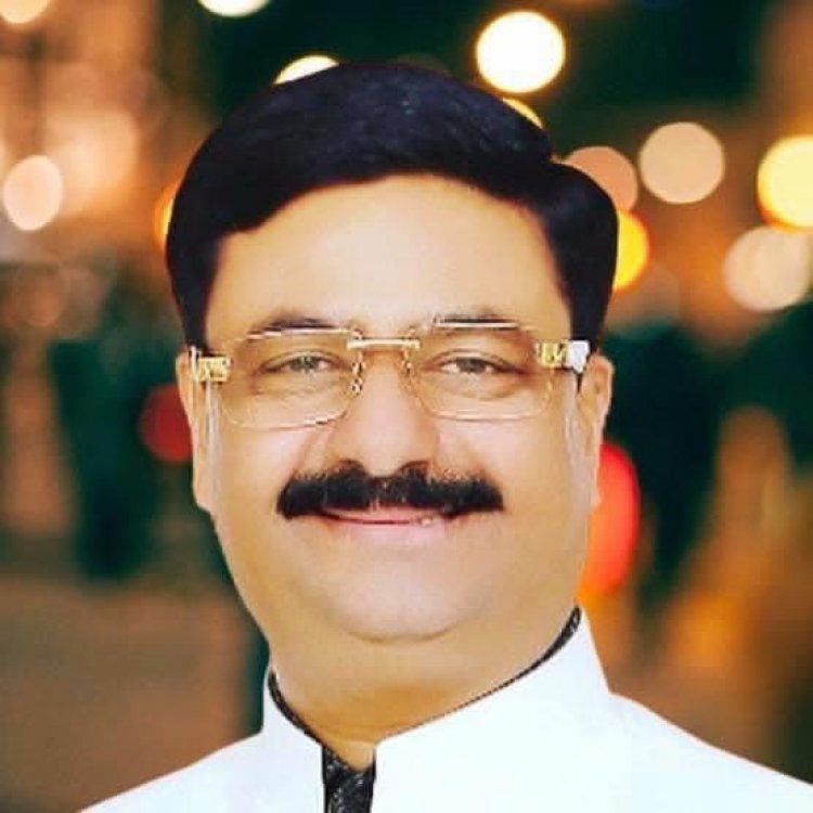 वर्ड बुक ऑफ रिकॉर्ड्स लंदन ने भारत में कोविड-19 की दूसरी लहर में सद् भावना सेवा संस्थान के द्वारा लोगों की मदद के लिये अनिल सिंह को किया सम्मानित