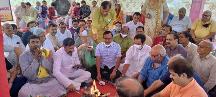 श्री सनातन धर्म रामलीला समिति ने किया भूमिपूजन