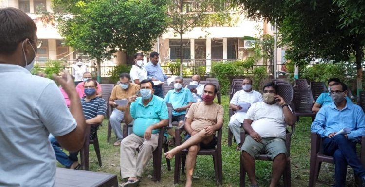 वार्षिक आम सभा मे बच्चो के लिए खेल सुविधाएं बढ़ाने व सौंदर्यीकरण का लिया निर्णय