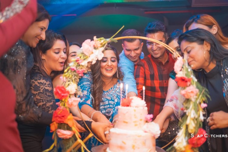 एम्ब्रोसिया का सक्सेस बैश