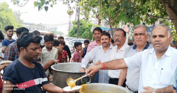 नौ-देवी व अमरनाथ यात्रा पूरी कर लौटने पर किया भंडारे का आयोजन