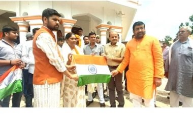 आनंद भवन में हुआ शहीद के परिजनों का सम्मान