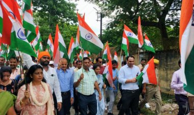 हर घर तिरंगा यात्रा का निकला पद यात्रा