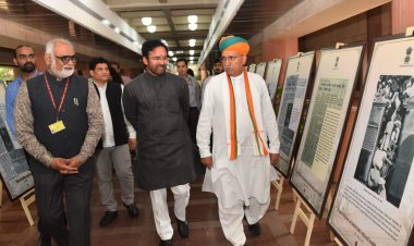 विभाजन विभीषिका दिवस पर लोकसभा अध्यक्ष ओम बिड़ला ने किया फोटो प्रदर्शनी का उद्घाटन