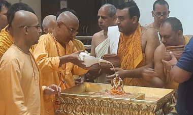 इस्कॉन मंदिर में मनाया गया श्रील प्रभुपाद आविर्भाव तिथि महामहोत्सव