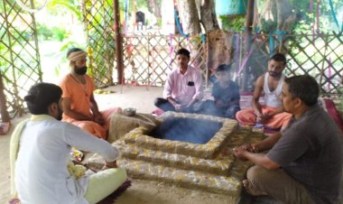 भगवान कृष्ण की छठी धूमधाम से मनाई गई