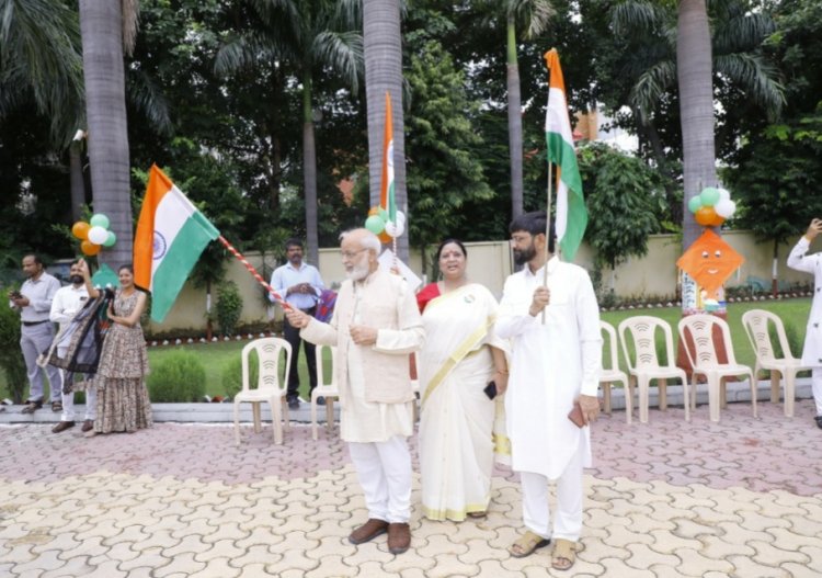 महर्षि विद्या मंदिर ने मनाया स्वतंत्रता दिवस 