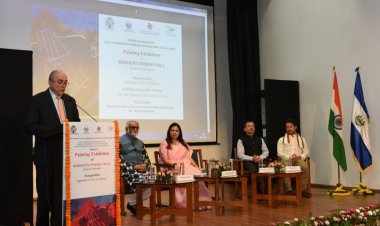 भारत को जानने के लिए एक जन्म पर्याप्त नहीः मीनाक्षी लेखी