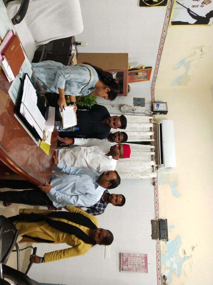 खुला नाला दे रहा दुर्घटना को दावत,