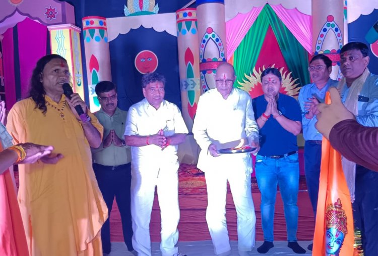 विधान परिषद सदस्य नरेंद्र भाटी ने गणेश पूजा कर किया रामलीला का शुभारंभ