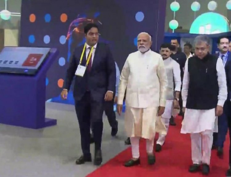 देश में आई नई टेक्नोलॉजी क्रांति, प्रधानमंत्री मोदी ने किया 5G इंटरनेट सेवा का उद्घाटन 