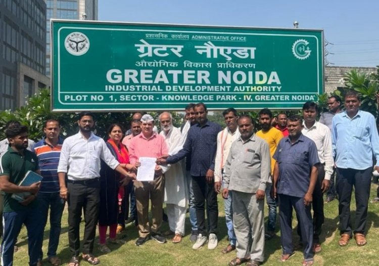 कर्मचारियों की फर्जी नियुक्ति घोटाला व 10% लीज बैक घोटाले के संबंध में आप ने सौंपा ज्ञापन 