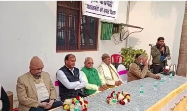 अघोर परिषद ट्रस्ट द्वारा किया गया कंबल वितरण