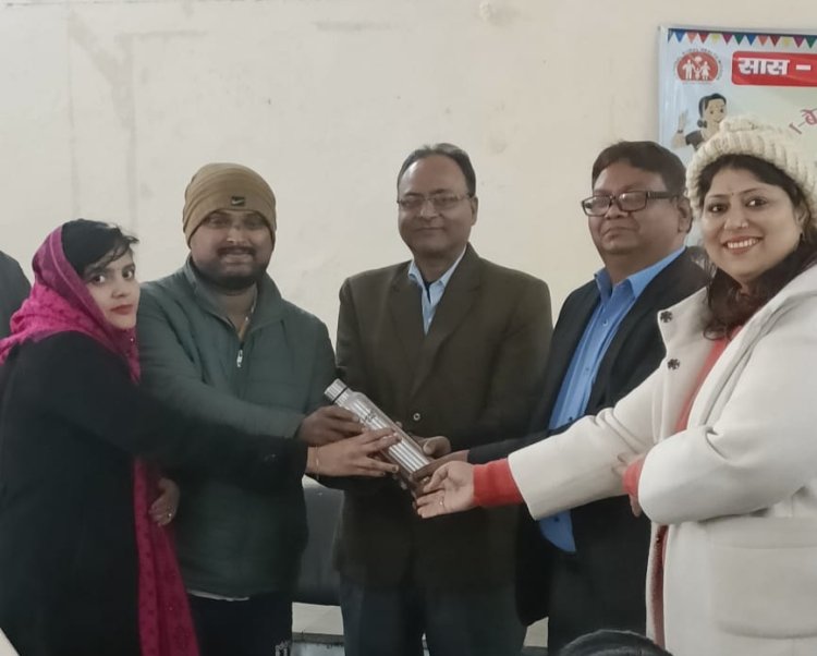 सास-बेटा-बहू सम्मेलन : एक मंच पर हुई परिवार नियोजन की बात