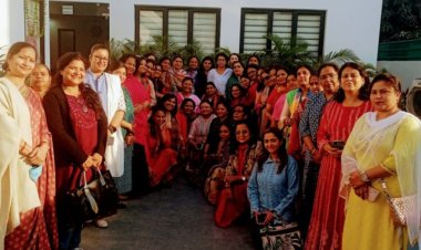 आगामी लोकसभा चुनाव 2024 को लेकर सरकार की योजनाओं से सभी को अवगत कराया