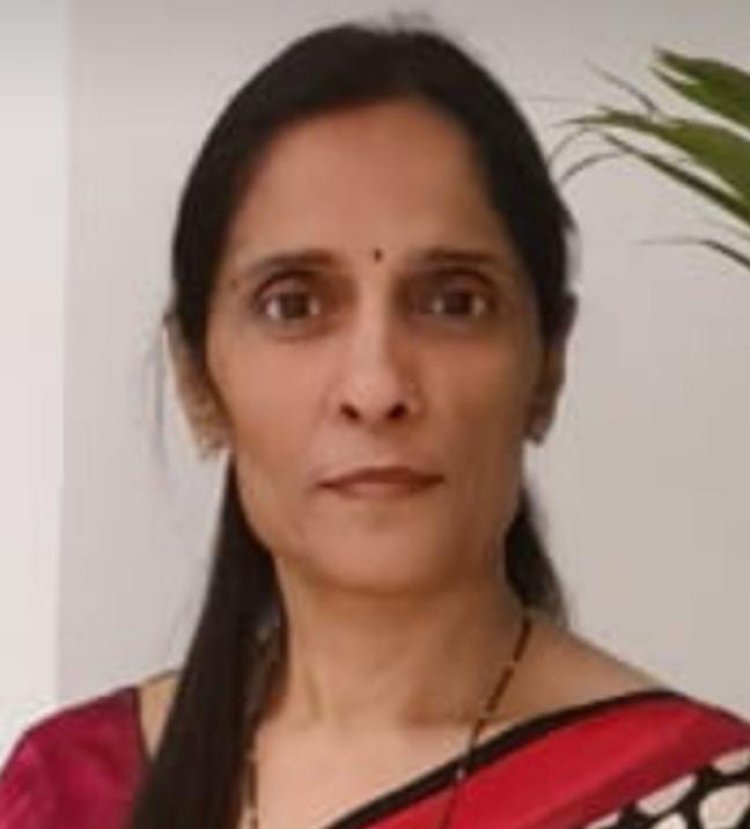 छह माह तक की आयु के बच्चे को केवल मां का दूध पर्याप्त