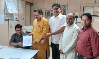 रामायण के अनादर के विरुद्ध लॉर्ड्स ऑफ द रिंग्स बार पर कार्यवाही की मांग हेतु सौंपा ज्ञापन