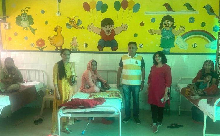 जिला कार्यक्रम अधिकारी ने किया एनआरसी का निरीक्षण