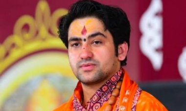 दिव्य दरवार में सनातनियों का महाकुंभ, राजधानी दिल्ली हुई जाम