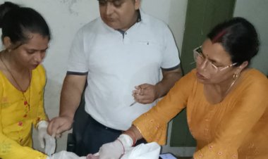 यूपीएचसी दादरी पर क्रिटिकल कंडीशन में पहुंची गर्भवती का सुरक्षित प्रसव कराया