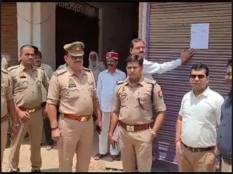 अंसारी परिवार का होटल अब प्रशासन के निगाह पर, नोटिस चस्पा