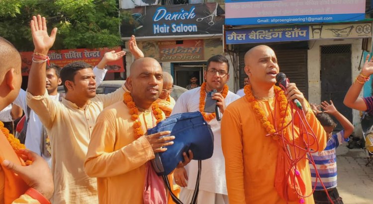 इस्कॉन के भक्तवृदों ने दादरी में किया श्रीहरिनाम की लहर को प्रवाहित