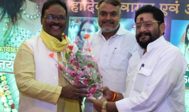 महिला/पुरूष विकास फ़ोरम गाजीपुर की जिलाध्यक्ष बनीं जयति जैन 