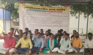 छात्र नेताओं का दो टूक महाविद्यालय प्रबन्धक और प्राचार्य का पुतला फुकेंगे