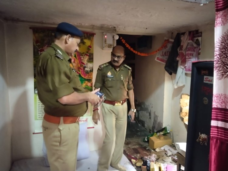 सेंधमारकर लाखों का आभूषण ले उड़े चोर, पुलिसिया जांच में मुंह नहीं खोल पाया पीड़ित