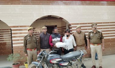 चोरी की मोटरसाइकिल और 4 किलो गांजा के साथ दो गिरफ्तार