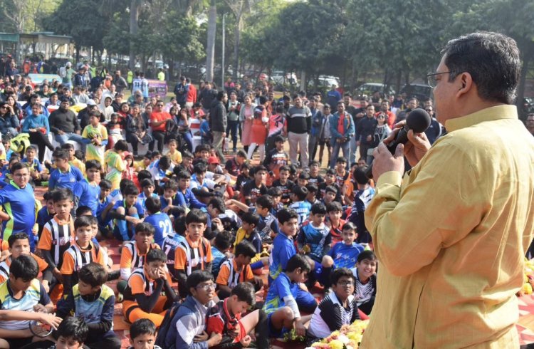 मोदी के विजन का एक महत्वपूर्ण हिस्सा है बच्चों एवं युवाओं की विभिन्न खेलों में भागीदारी - गोपाल कृष्ण अग्रवाल