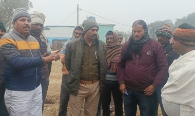 मरदह प्रमुख पति ने ग्रामीणों के आरोपों को बताया राजनीतिक , बाउंड्रीवाल  से जुड़ा है मामला