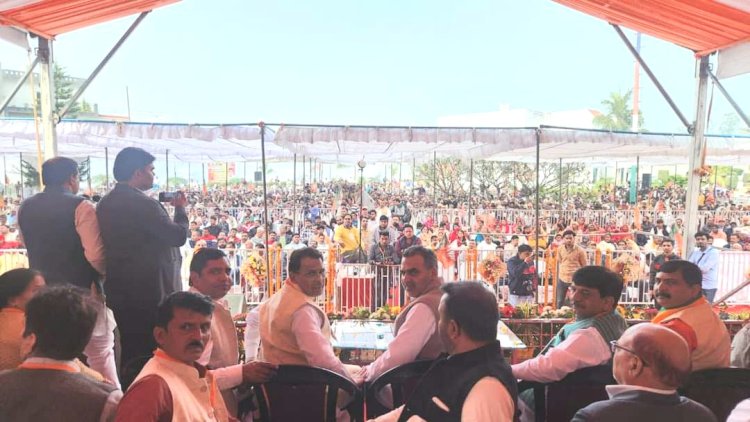 केशव प्रसाद मौर्या ने वर्चुअल के माध्यम से पार्टी के विकास कार्यों को जनता तक पहुचाया
