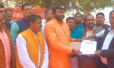 एक दिवसीय सत्याग्रह धरना प्रदर्शन में वक्ताओं ने बुलंद की आवाज