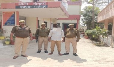 दस लीटर कच्ची शराब के साथ तस्कर गिरफ्तार