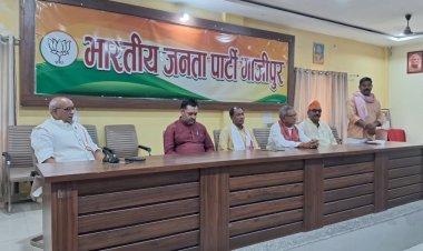 अरे प्रेस वार्ता में नंद वंश पर यह क्या बोल गए भाजपा प्रत्याशी पारसनाथ राय