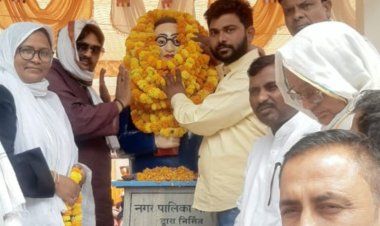 यूवा कांग्रेस कार्यकर्ताओं ने मनाया बाबा साहब भीमराव अम्बेडकर का जयंती