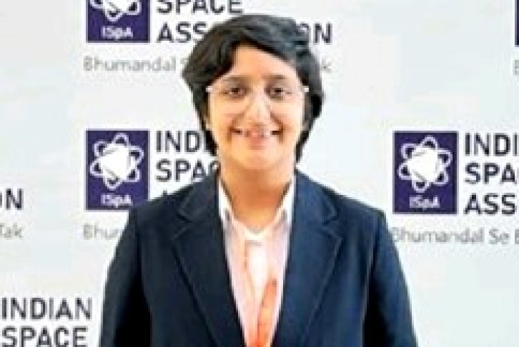 एमिटी की छात्रा रिया डे को उनके नवाचार ‘‘एक्वेरियस’’ के लिए एआईसीटी और शिक्षा मंत्रालय की मिली फंडिंग