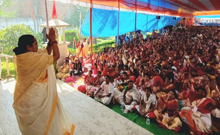 Nirbhoy Didi completes 12 years of exile to ensure peace and justice in Malda