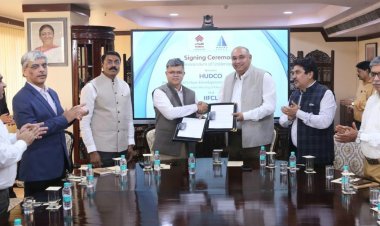 Signing of Memorandum of Understanding between Housing and Urban Development Corporation Ltd and India Infrastructure Finance Company Ltd
