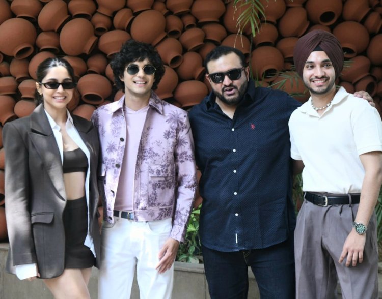 हाल ही में रिलीज फिल्म 'मुंज्या' की स्टारकास्ट पहुंची दिल्ली