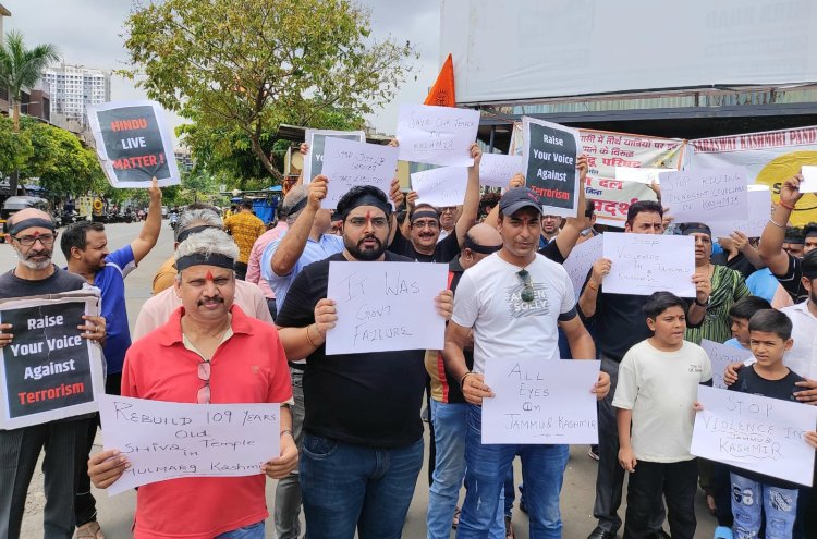 सारस्वत कश्मीरी पंडित विकास परिषद ने मीरा रोड सिनेमैक्स मुंबई में किया प्रदर्शन 