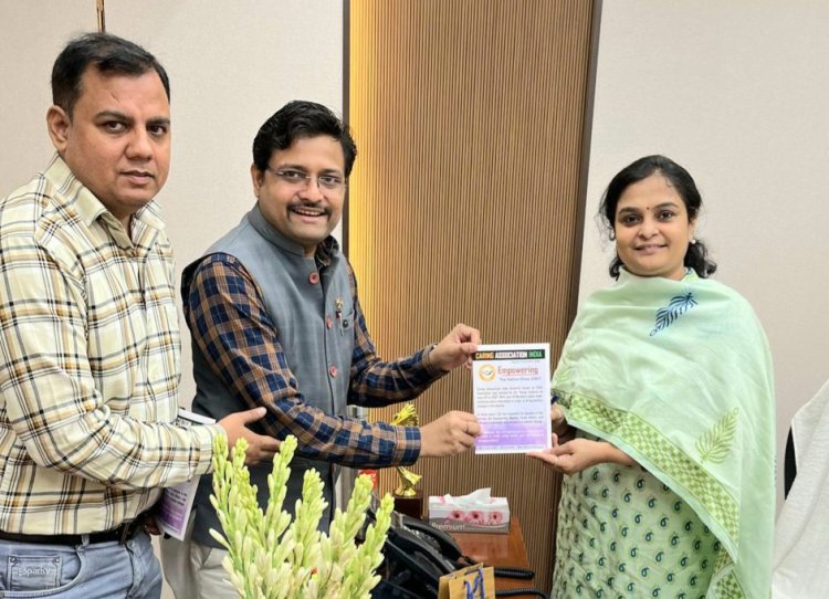 केयरिंग एसोसिएशन इंडिया के सदस्यो ने नोएडा अथॉरिटी के सीईओ व एसीईओ से की भेंट